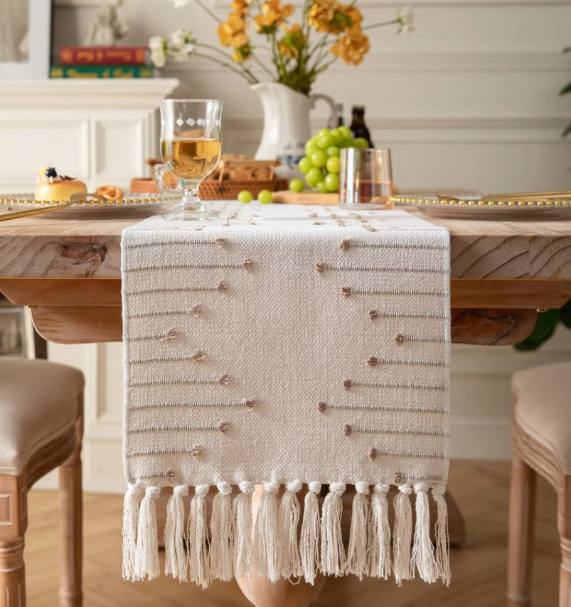 Khloe Table Runner