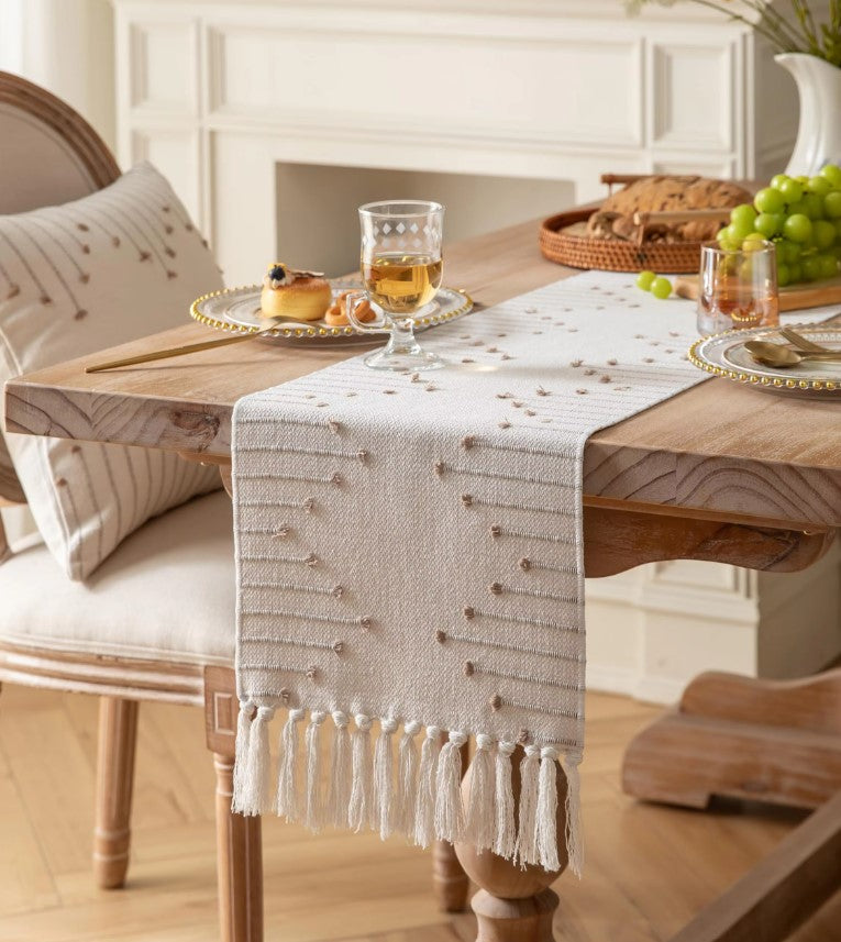 Khloe Table Runner